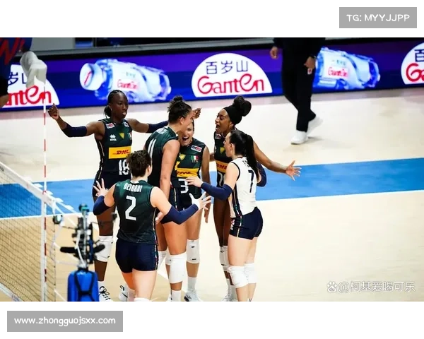 意大利女排豪取36连胜在曼谷世锦赛五局鏖战力克土耳其夺冠